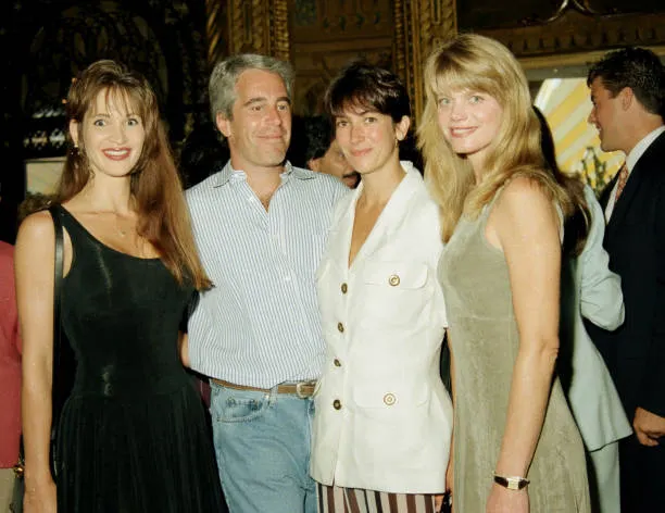 Epstein and Maxwell at Mar-a-Lago, c. 1995. Photo: Davidoff Studios/Getty Images